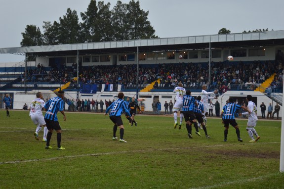 Baita público presente no Domingos Silveira Gonzales. (Foto: Lucas Gabriel Cardoso)