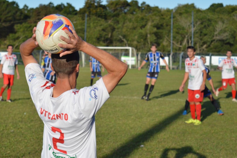 VT Canto entrou com a vantagem de jogar pelo empate, após a vitória por 2 a 1 no jogo de ida. (Foto: Lucas Gabriel Cardoso)