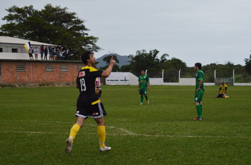 A experiência de Dauri (campeão brasileiro e da Copa do Brasil) pode fazer a diferença para o Real Ferraz se manter no G4. (Foto: Lucas Gabriel Cardoso)