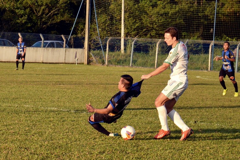 Grêmio Cachoeira x Fundos13