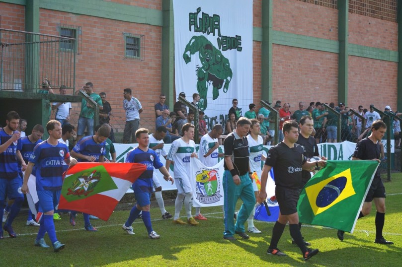 Floresta x Atlético Pomerodense33