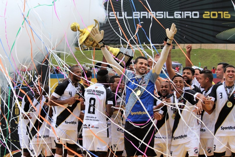 vasco-x-internacional80