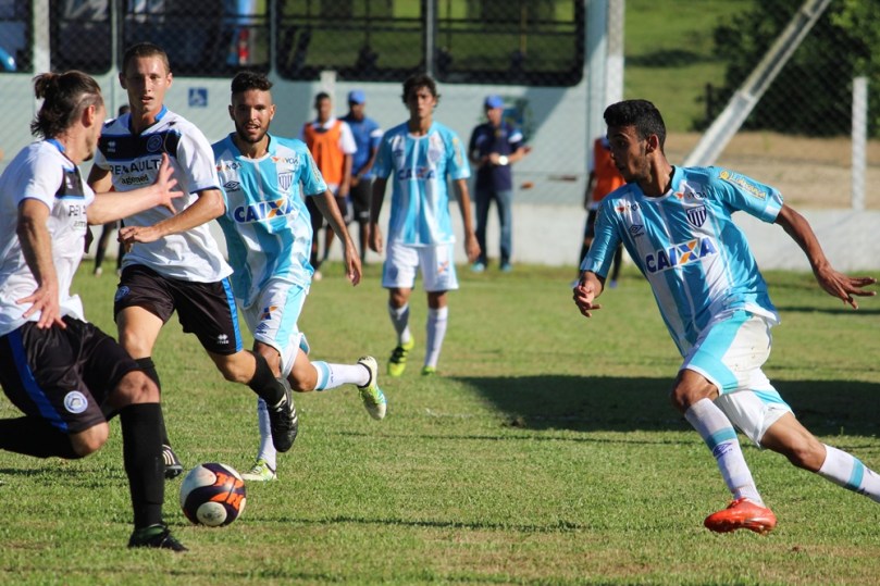 Atlético Tubarão x Avaí13