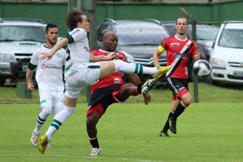 Floresta x Vera Cruz1