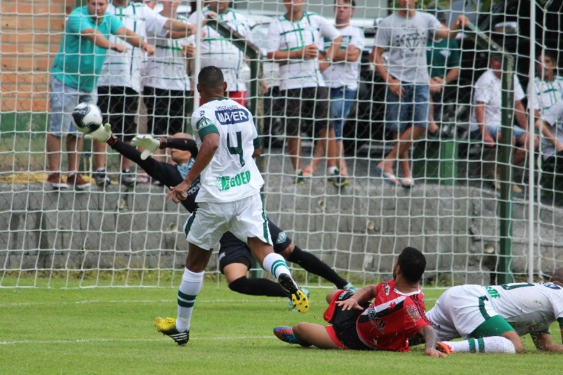 Floresta x Vera Cruz12