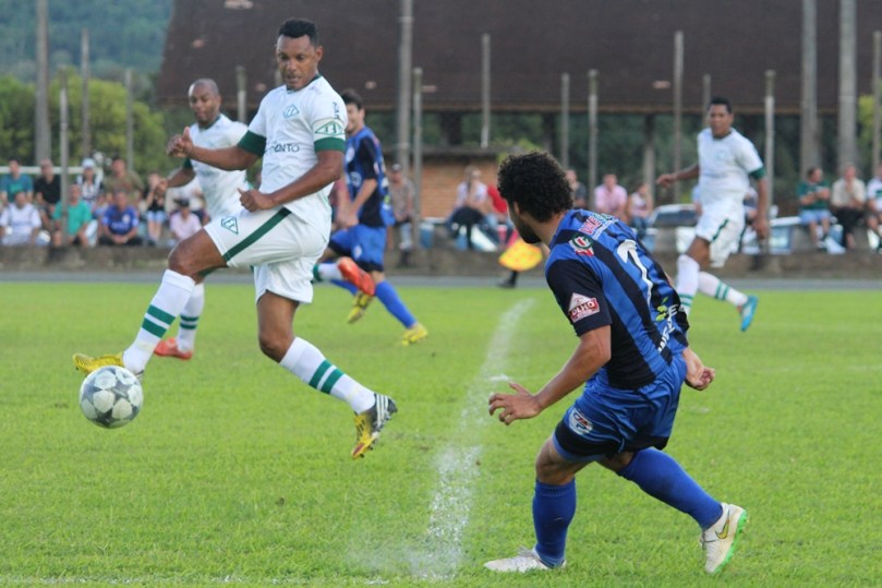 Atlético x Floresta31