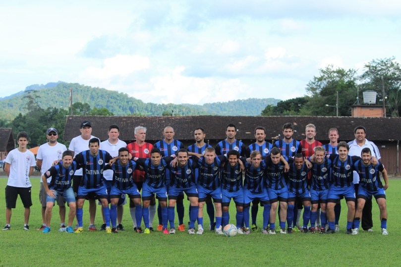 Atlético x Floresta37