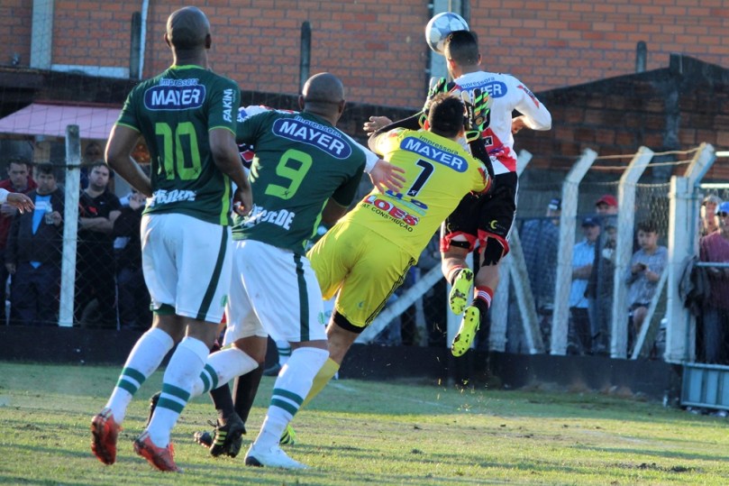 Vera Cruz x Floresta31