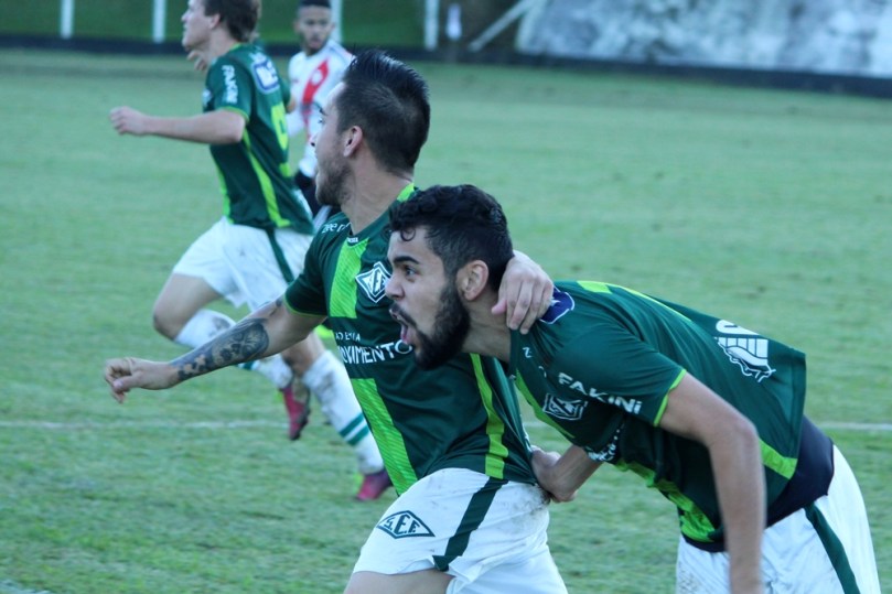 Vera Cruz x Floresta32