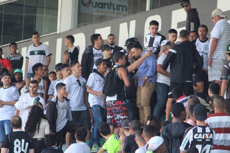 Figueirense x Avai26