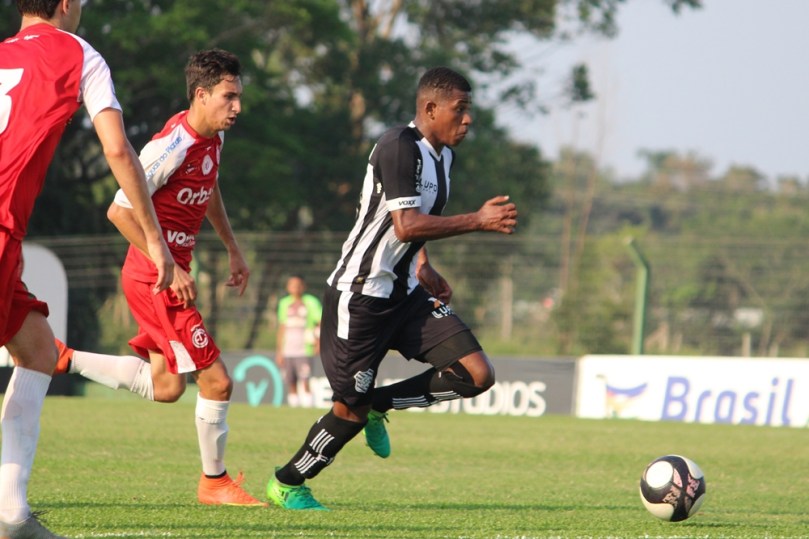 Figueirense x Internacional56