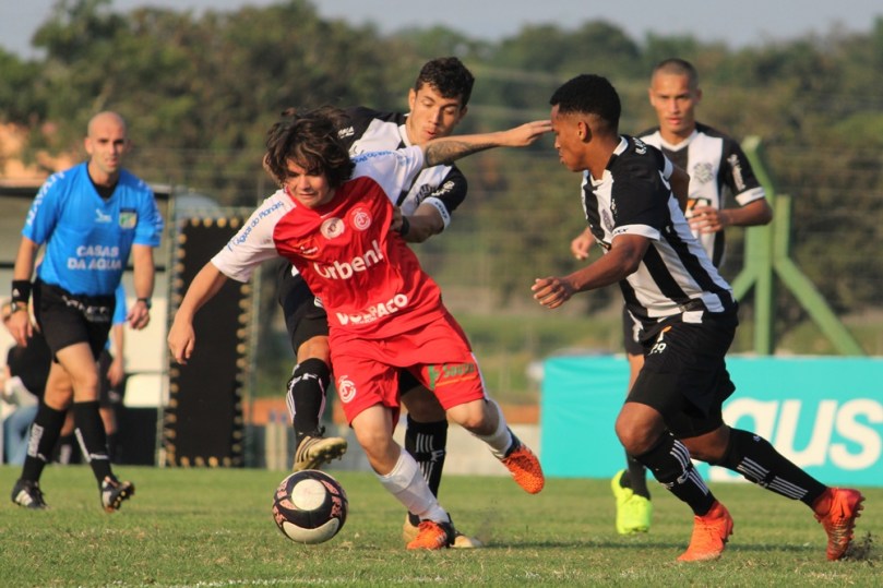 Figueirense x Internacional60