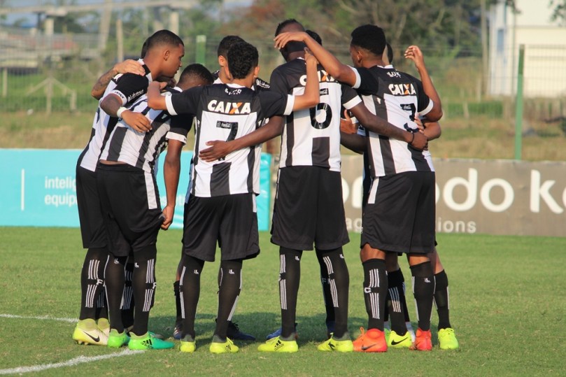 Figueirense x Internacional78