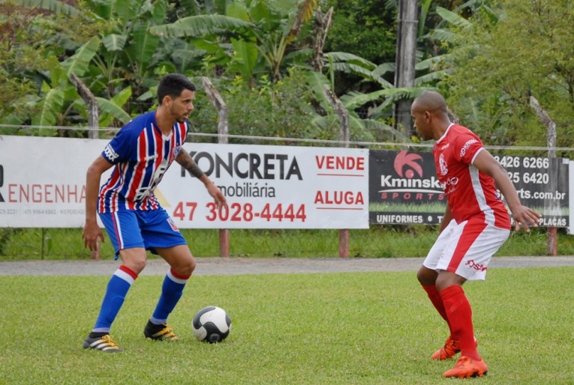 America x Carlos Renaux01