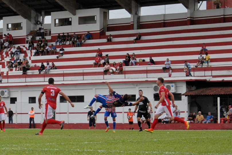 America x Carlos Renaux06