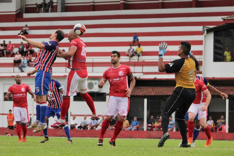 America x Carlos Renaux14