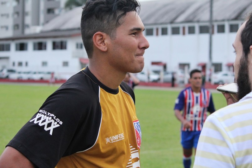 America x Carlos Renaux24