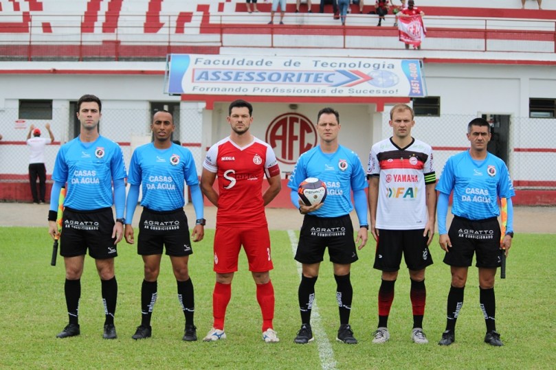 Cometa x Metropolitano05