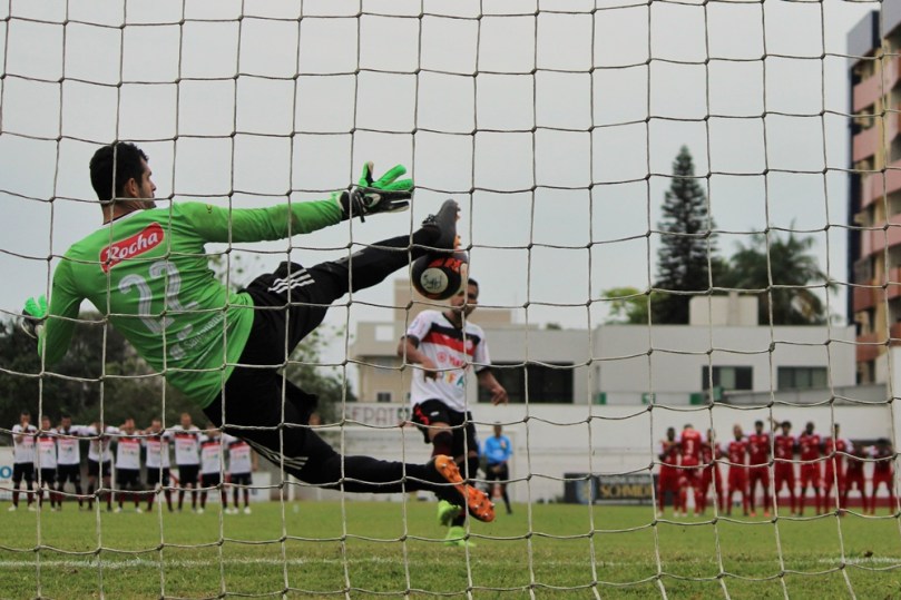 Cometa x Metropolitano22