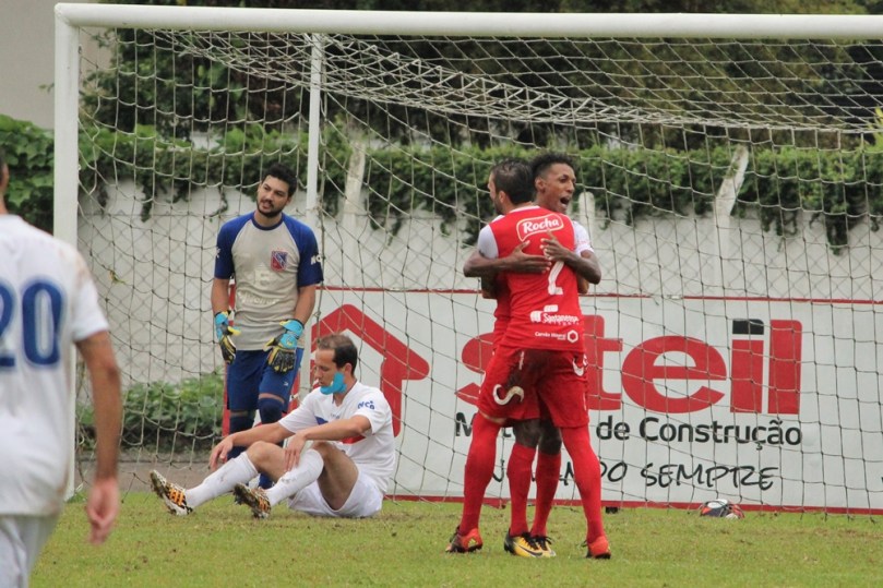 Metropolitano x Carlos Renaux12