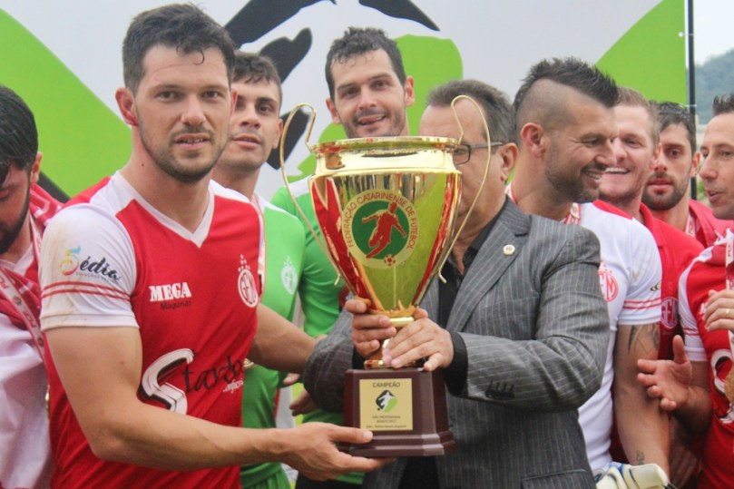 Metropolitano x Carlos Renaux25