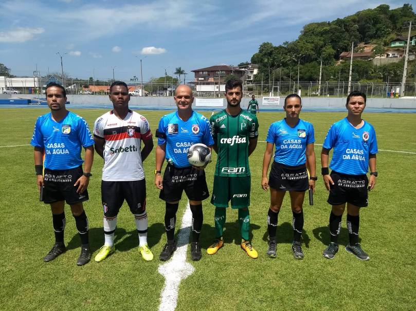 25467728_1622038417844728_433932880_o