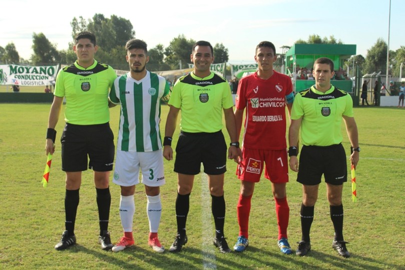 Camioneros x Independiente Chivilcoy010
