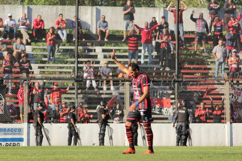 Douglas Haig x Atletico Parana009