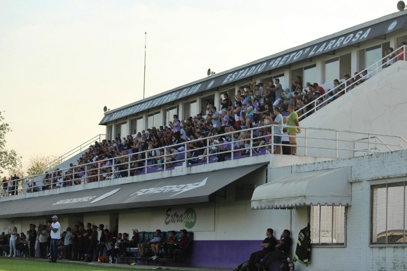 Sacachispas x Tristan Suarez104