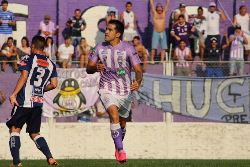 Sacachispas x Tristan Suarez125