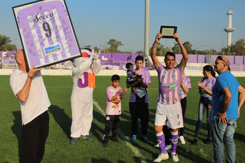 Sacachispas x Tristan Suarez127