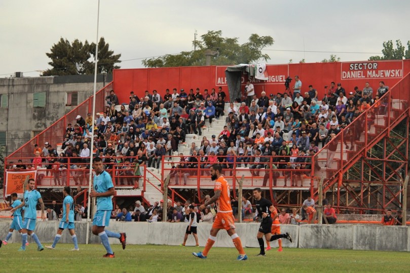 Berazategui x Defensores Unidos25