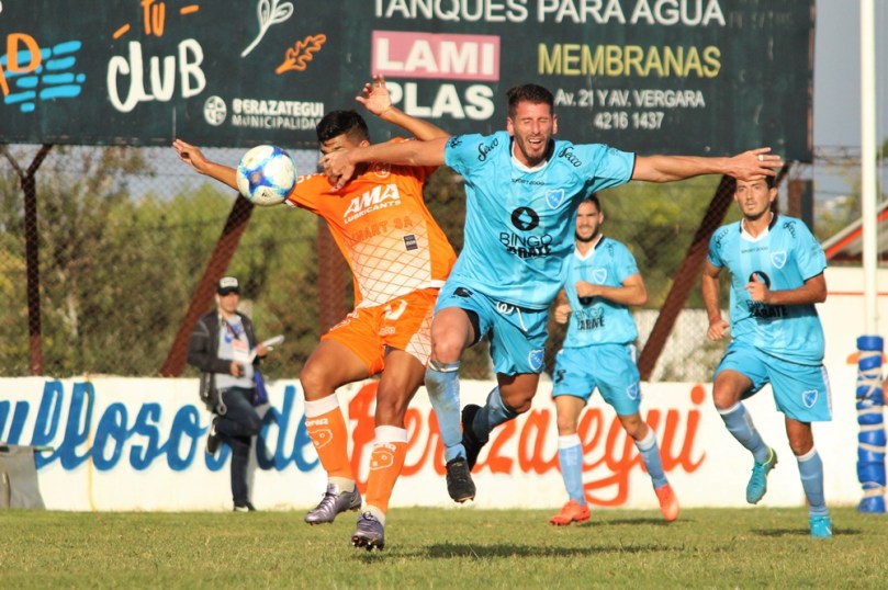 Berazategui x Defensores Unidos31