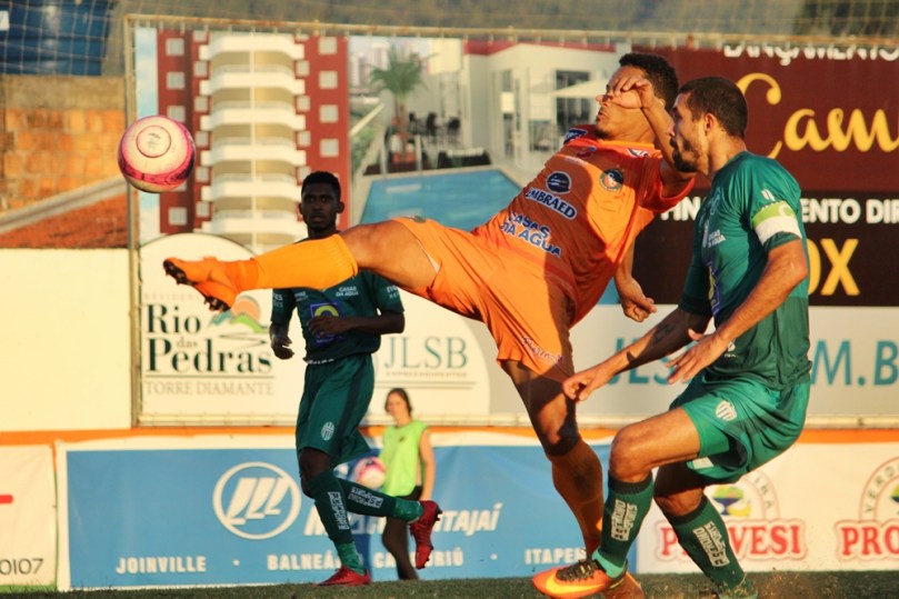 Camboriu x Metropolitano23