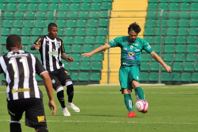 Figueirense x Metropolitano21