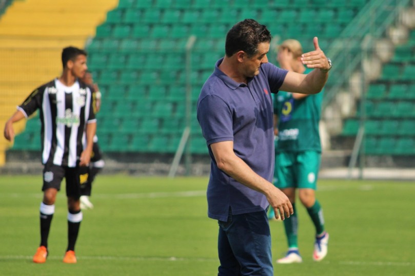 Figueirense x Metropolitano22