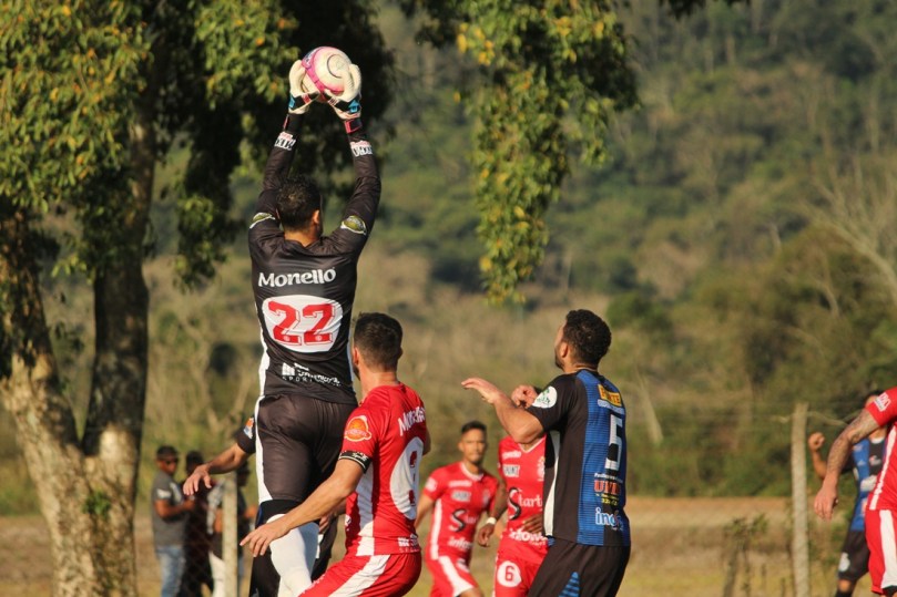 Metropolitano x GremioCachoeira030