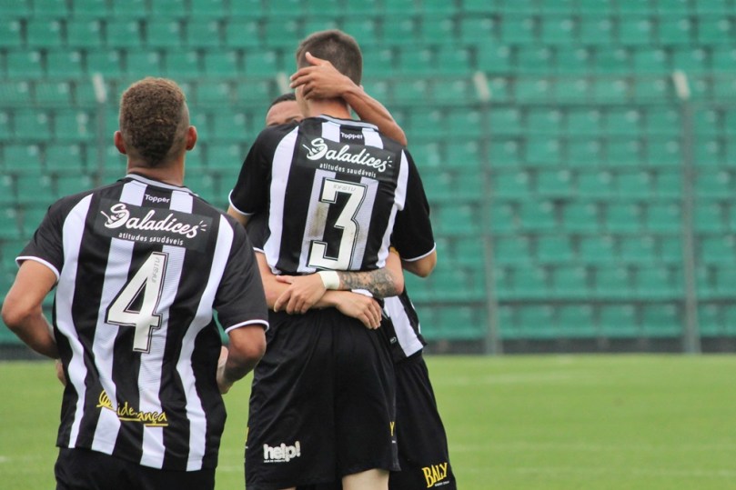 Figueirense_Blumenau01