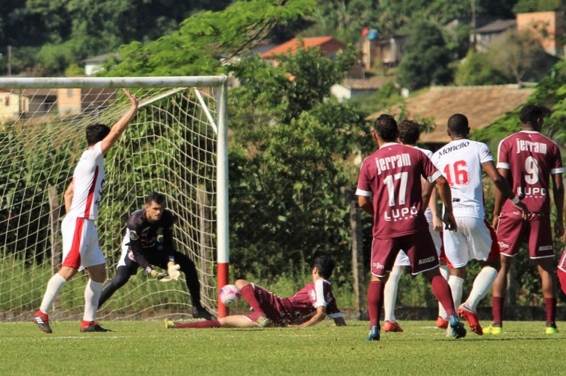 Metropolitano_Ferroviários71